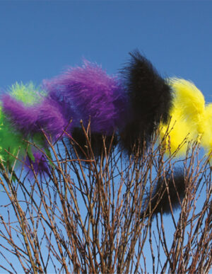 Påskris med dunfjädrar.